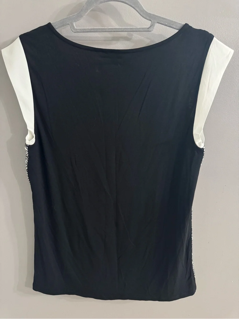 Black and White Geometric Cap-Sleeve Tank - Picture 2 of 5